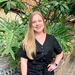 Meet your Posher, Abigail